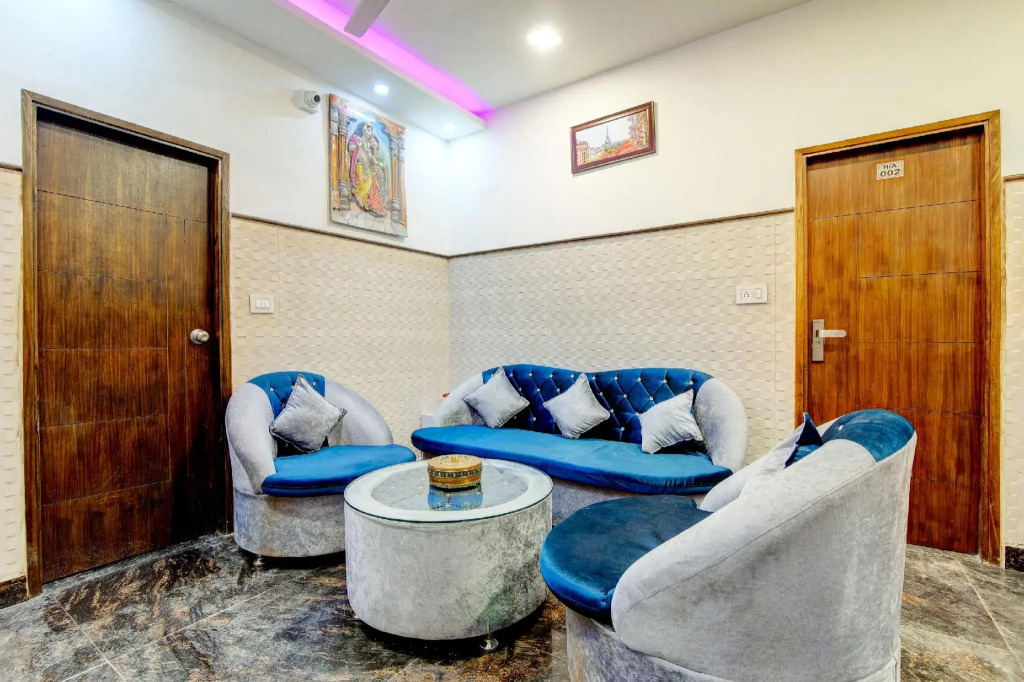 OYO 69583 Hotel Amit