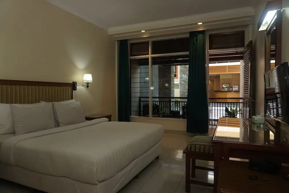 Hotel Puriwisata