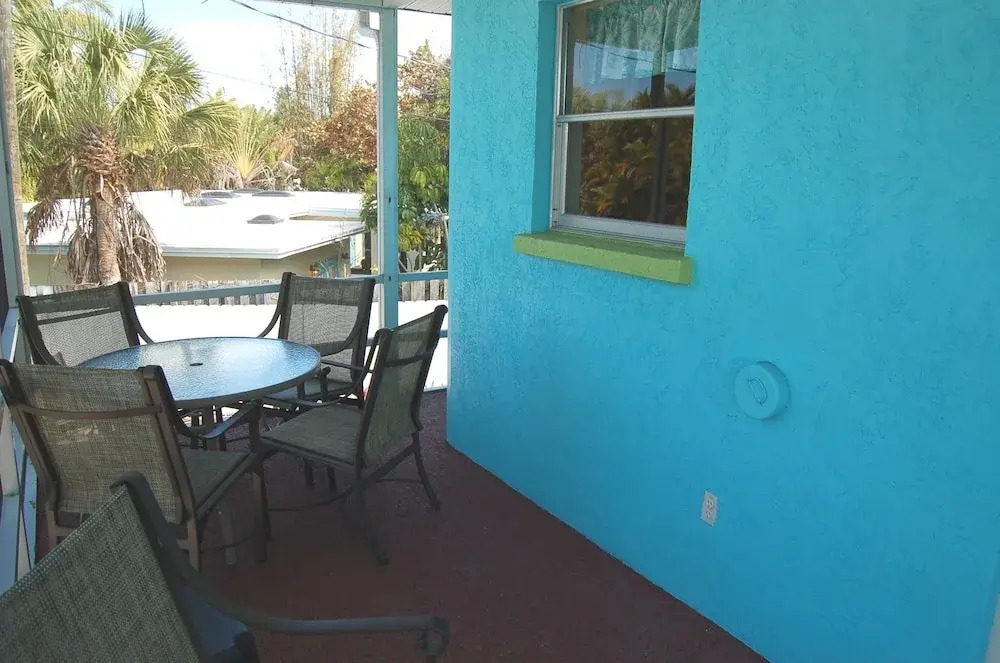 309/311 Canal Rd 4 Bedrooms 4 Bathrooms Condo