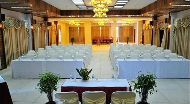 Maritime Hotel