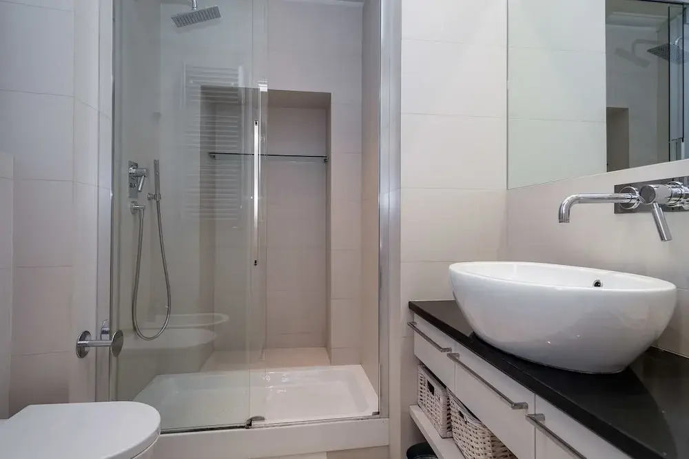 Travel & Stay - Maddalena