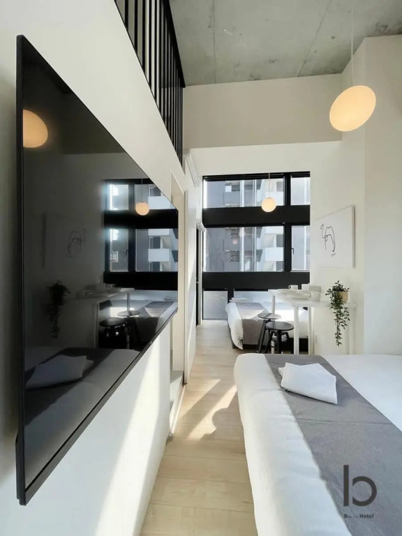 Newly open 1BR apt for 7ppl with loft and city scenic view