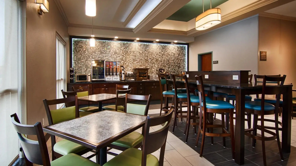 Best Western Elkhart Inn & Suites