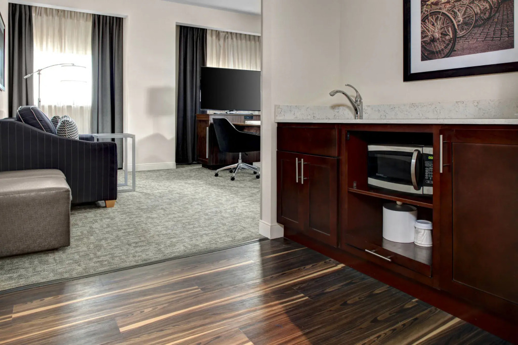 Hampton Inn & Suites - Richmond - Downtown, VA