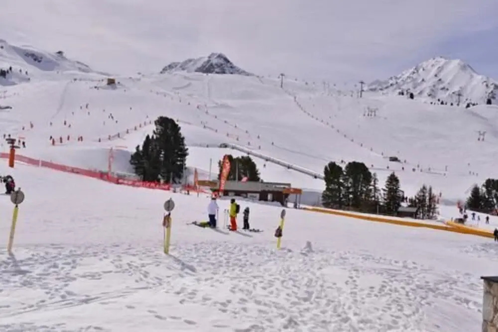 Belle Plagne Divisible Studio for 4 People of 28mâ², on the Slopes Pds327