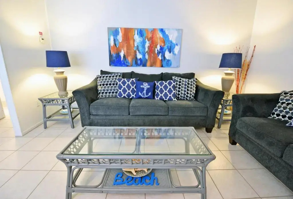 Sea Club II 5955 #8E