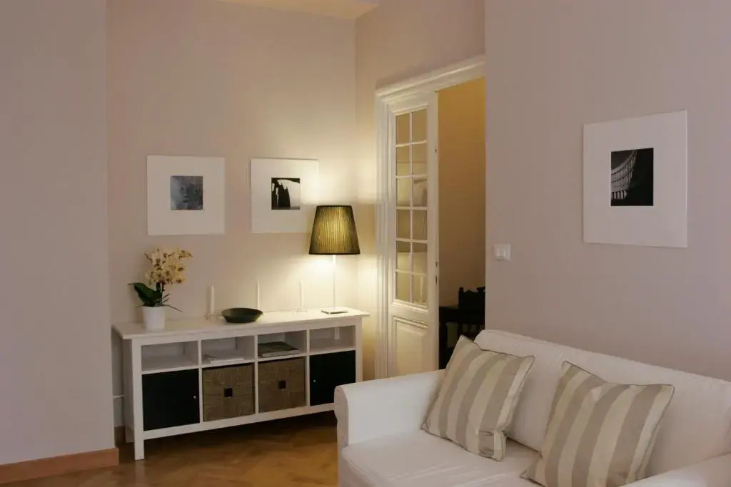Roman Suite Guest House