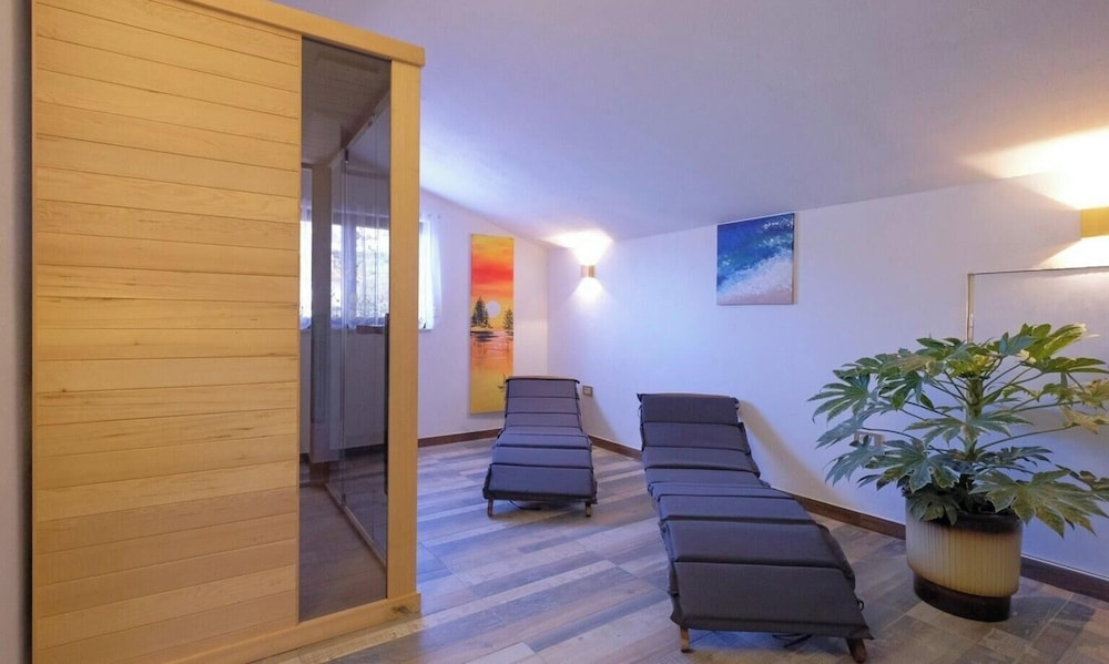 Penthouse Stella