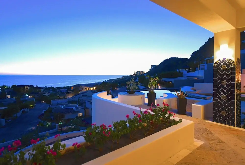 Luxury 5BR Villa, Sleeps 14 W/ocean View: Villa Perla de Law