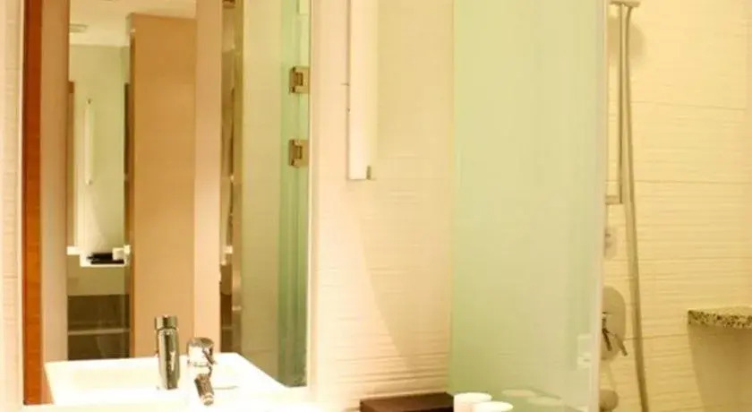 Starway Hotel Shanghai Songjiang Stadium