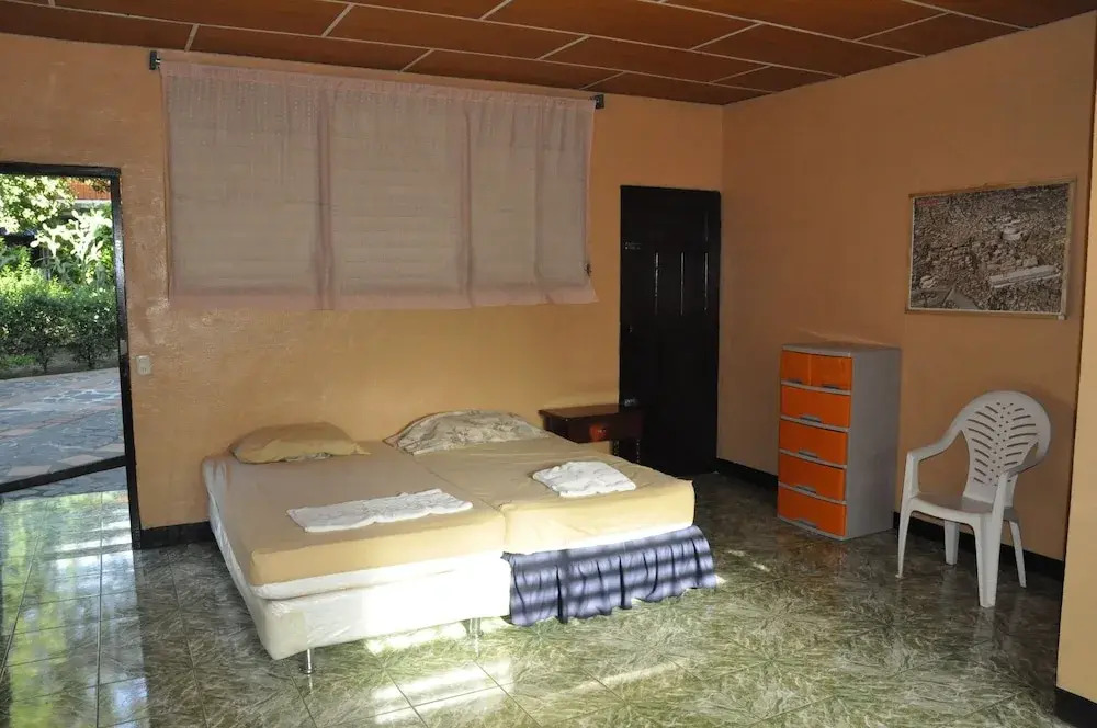 Esgueva House