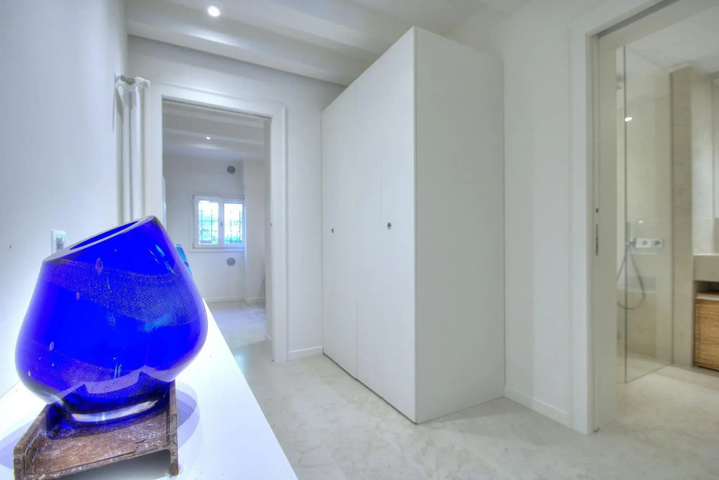 GRANDCANAL-GREEN new, 3pax, 2bath, fiber free wifi