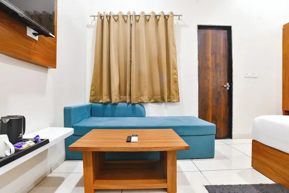 FabHotel Olive Inn