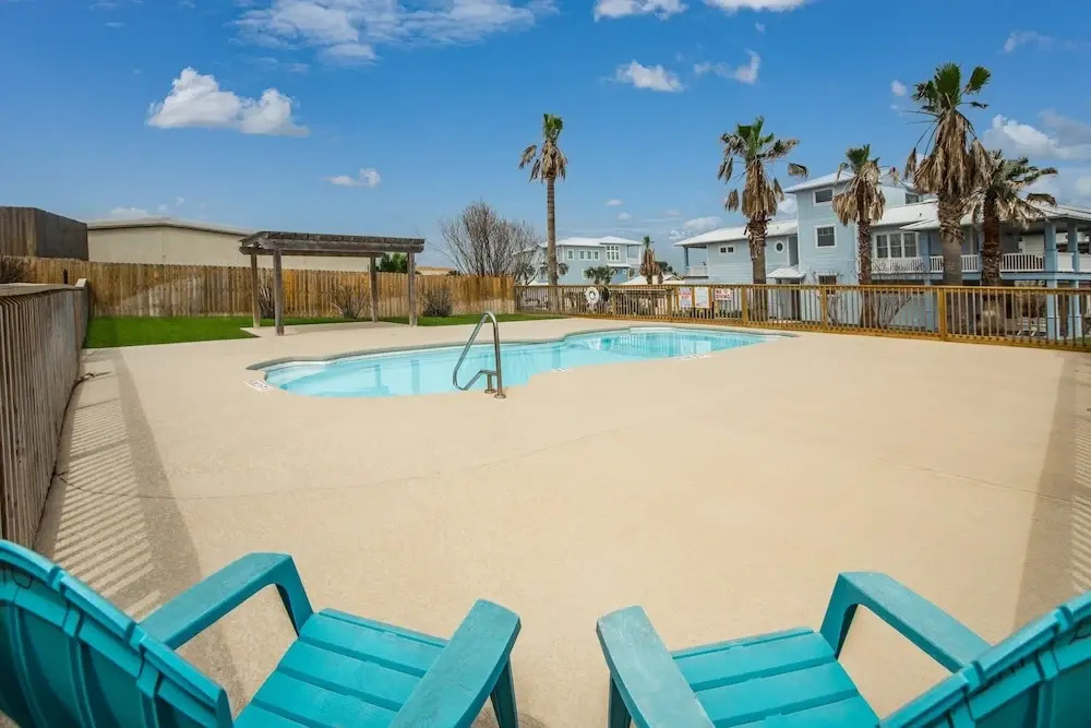 Sunrise Villas 208 - BOARDWALK TO THE BEACH