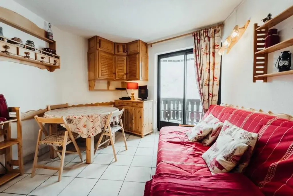 Apartment with balconies ski-in ski-out classified 2 stars