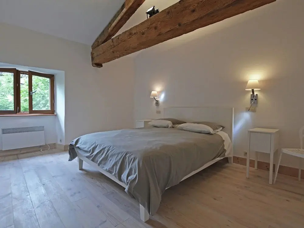 Quaint Villa in Chalabre with Swimming Pool