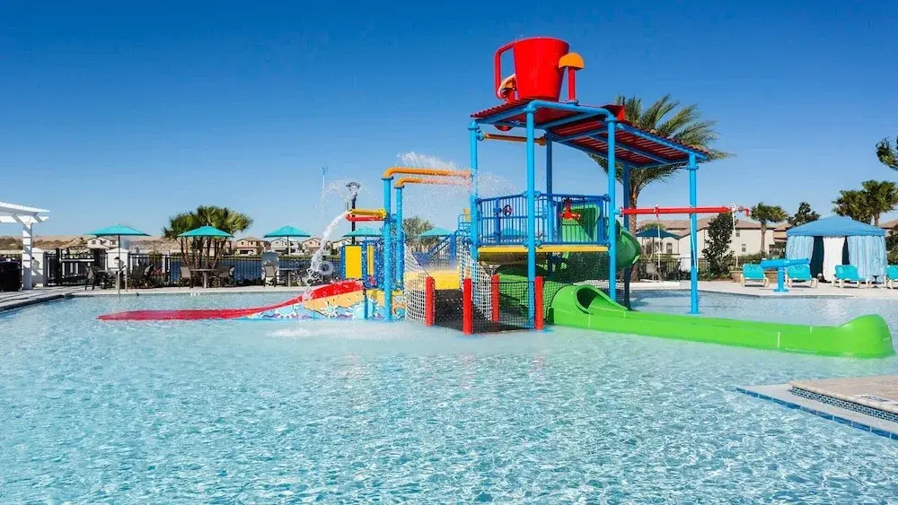 Special Offer Spacious Home With Pool!