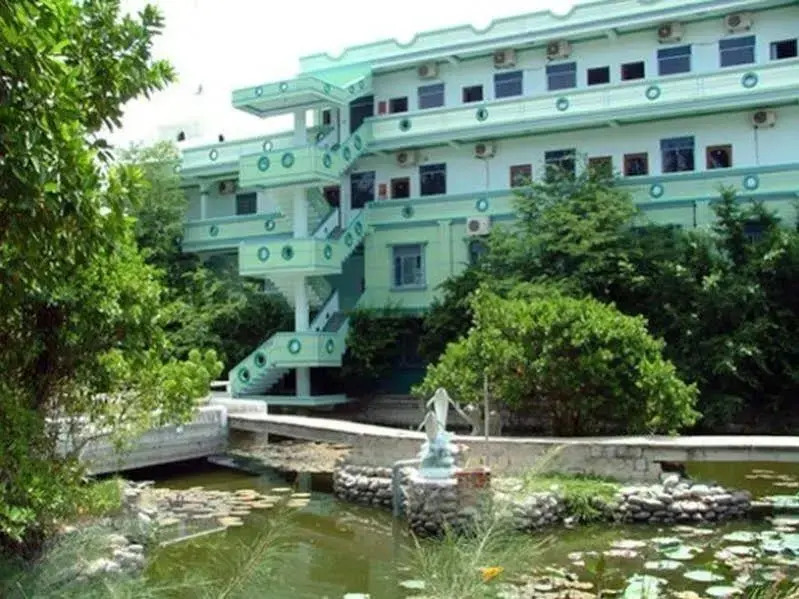 Phong Lan Hotel