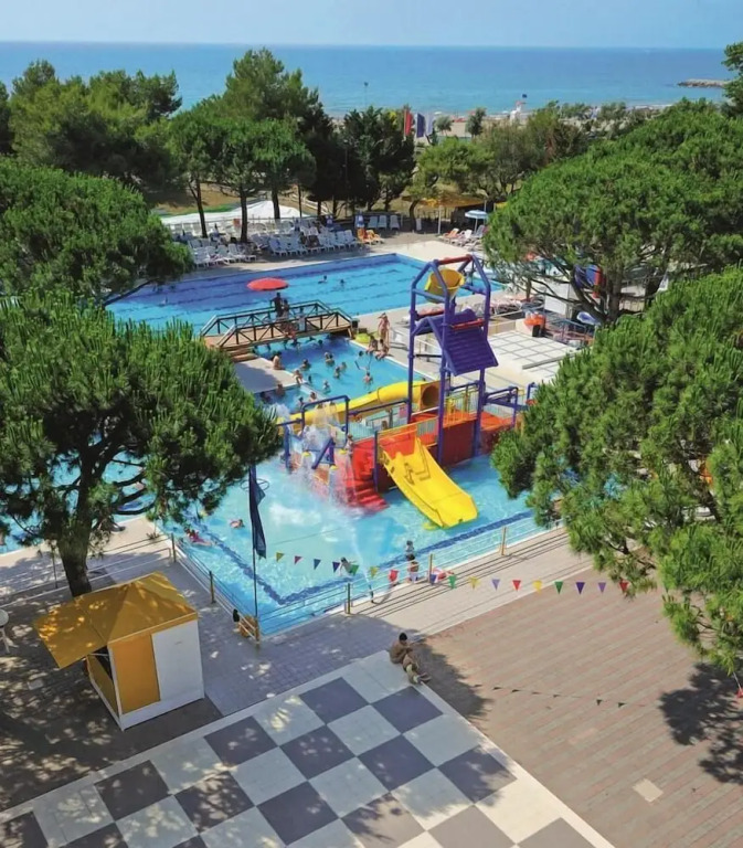 Victoria Mobilehome in Camping Village Mediterraneo