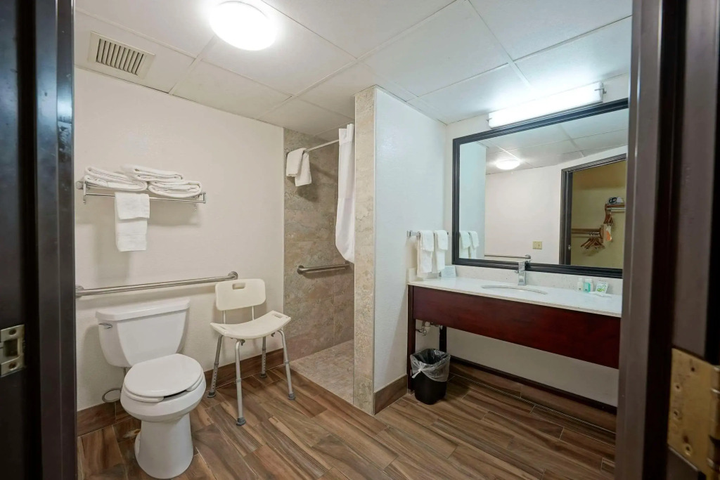 Quality Inn & Suites Harrington - Milford