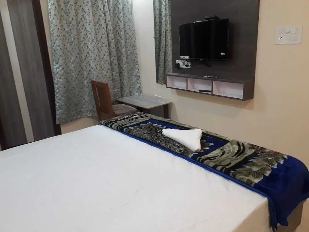 LS Grand Guest House