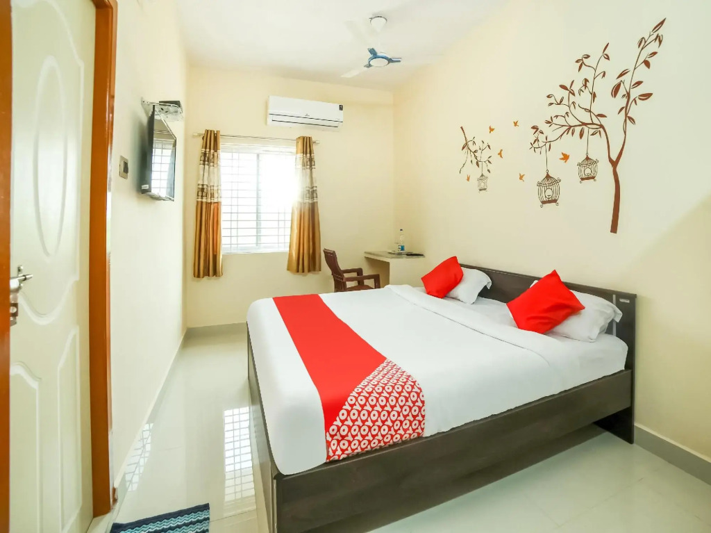 Nandas Grand