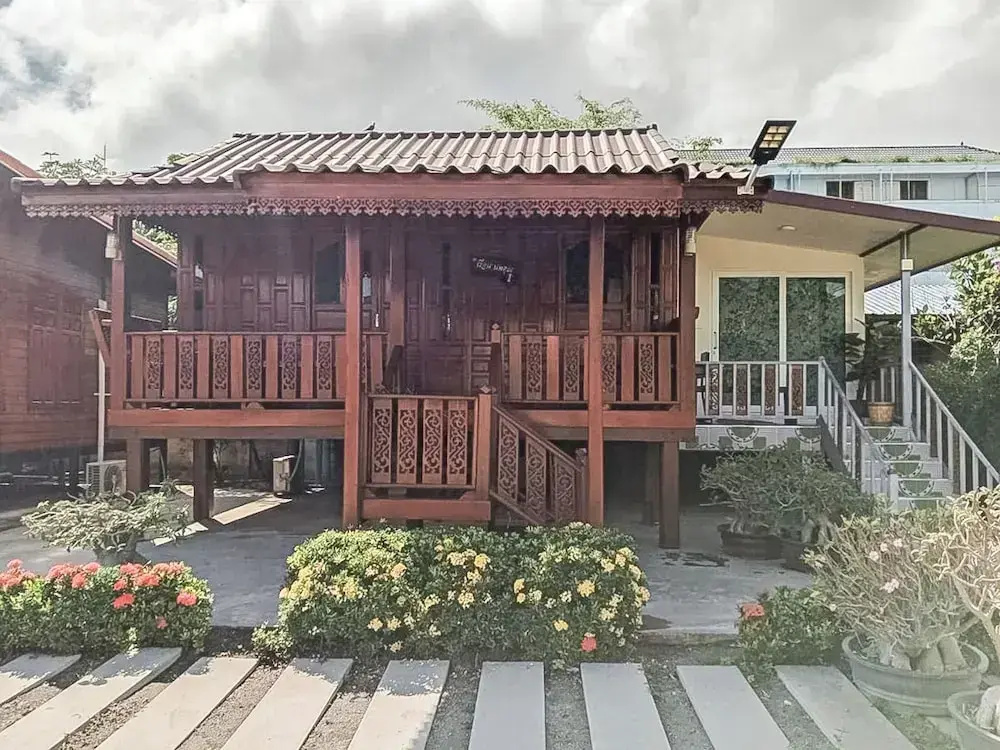 Klang mueang villa