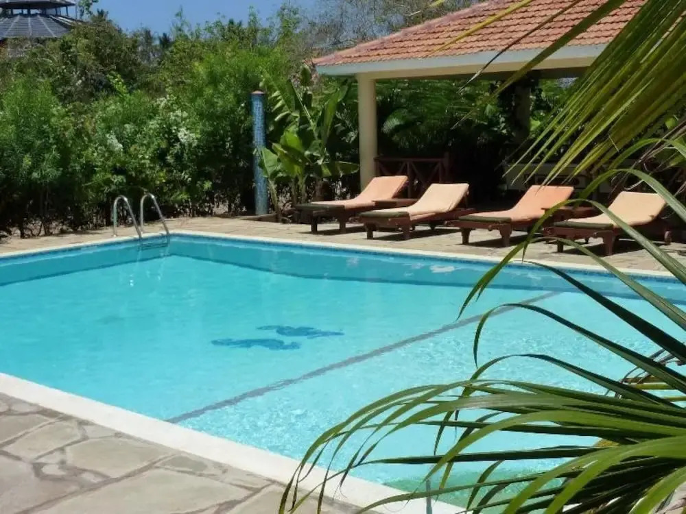 Niro Paradise House-Kusyombunguo Hotels
