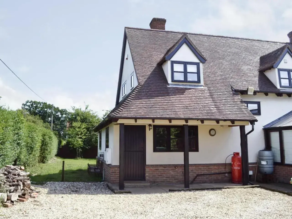 Maytree Cottage