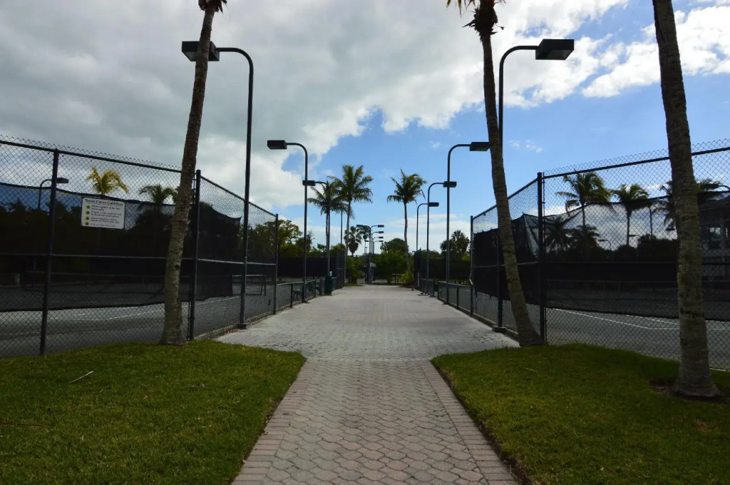 Resort Harbour Properties