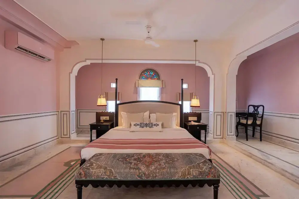 Padmaa Jaipur