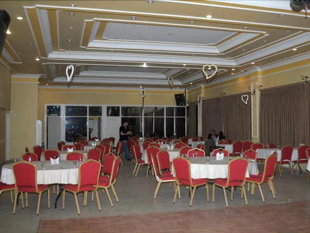 Akdamar Hotel