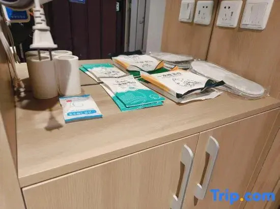 Huating Preferred Apartment (Shenyang Quanyun Wanda Longhu Tianjie Branch)