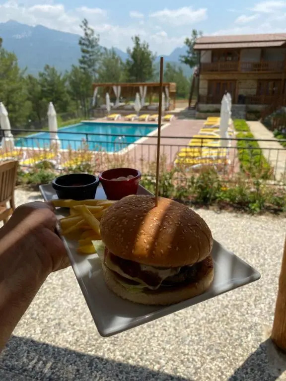 Mesona Hotels Green Hill