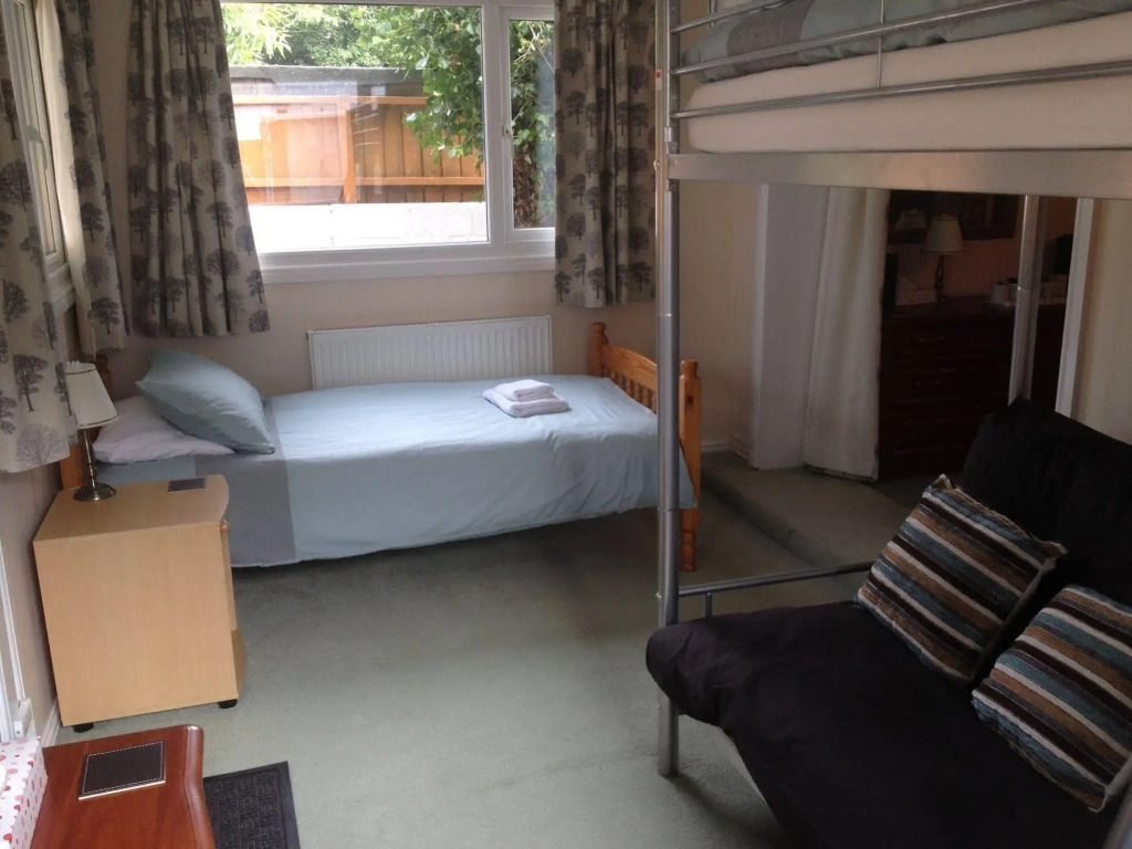 Pine Lodge Hotel