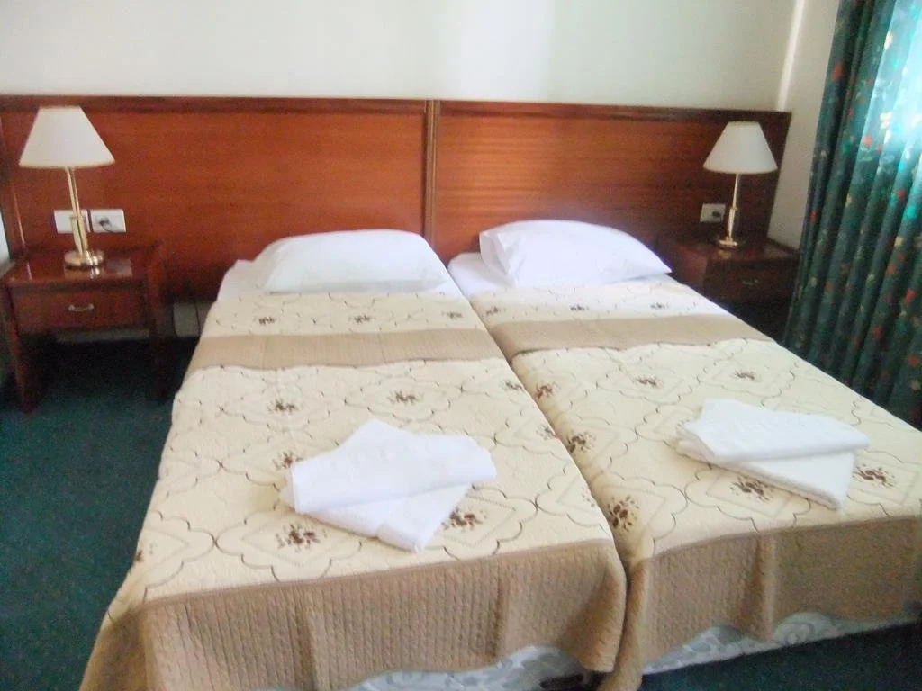 Rosary Sister Guest House Ein Karem
