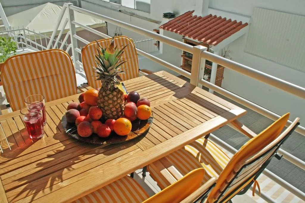 AHO Guest House