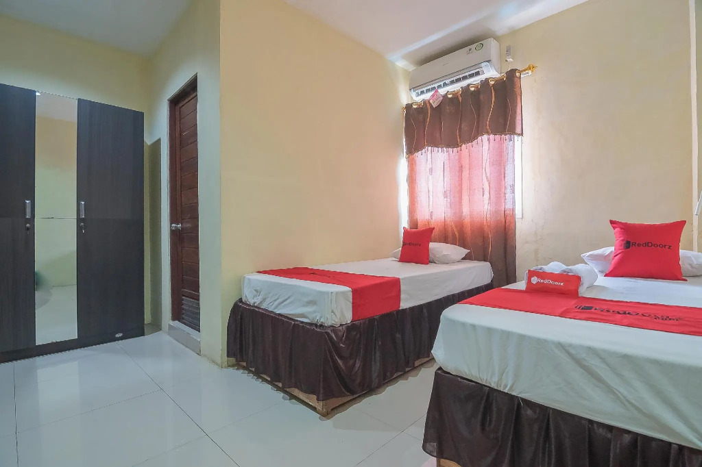 RedDoorz Syariah At Jalan cilik Riwut Kapuas