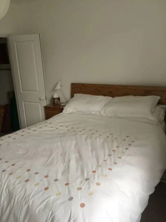 Bright 3 Bedroom Home Near Cowley Road