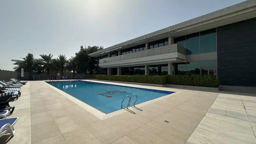 Easygo-upgraded 1bdr Polo Residence