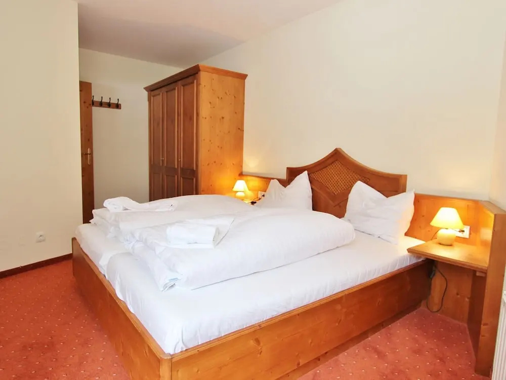 Chalet in Saalbach Near Ski Lift