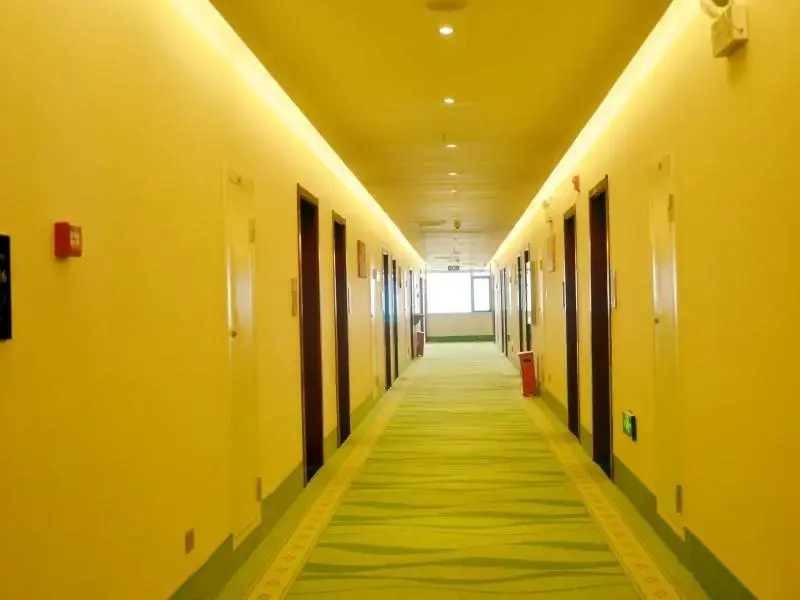 GreenTree Inn ShiYan Maojian District Shanghai Road Hotel