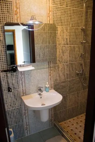 Makotel Apartmanház