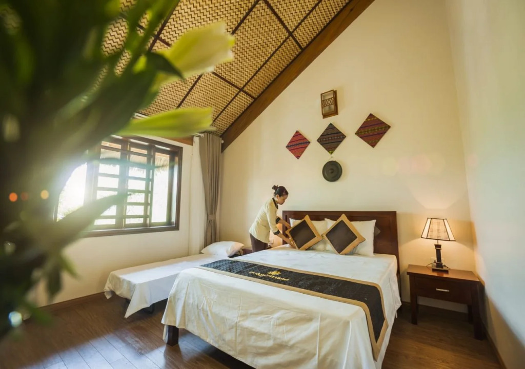 Hoa Binh Hotel
