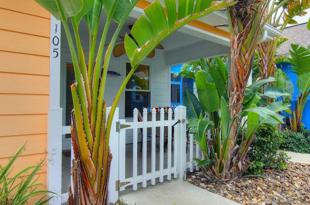 The Surf Shack PB105