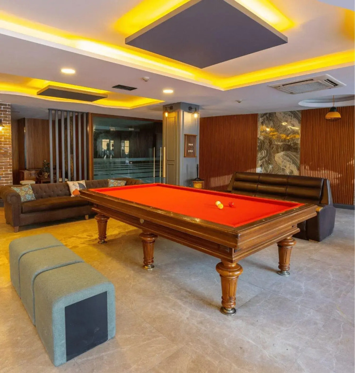 Saffron Hotel