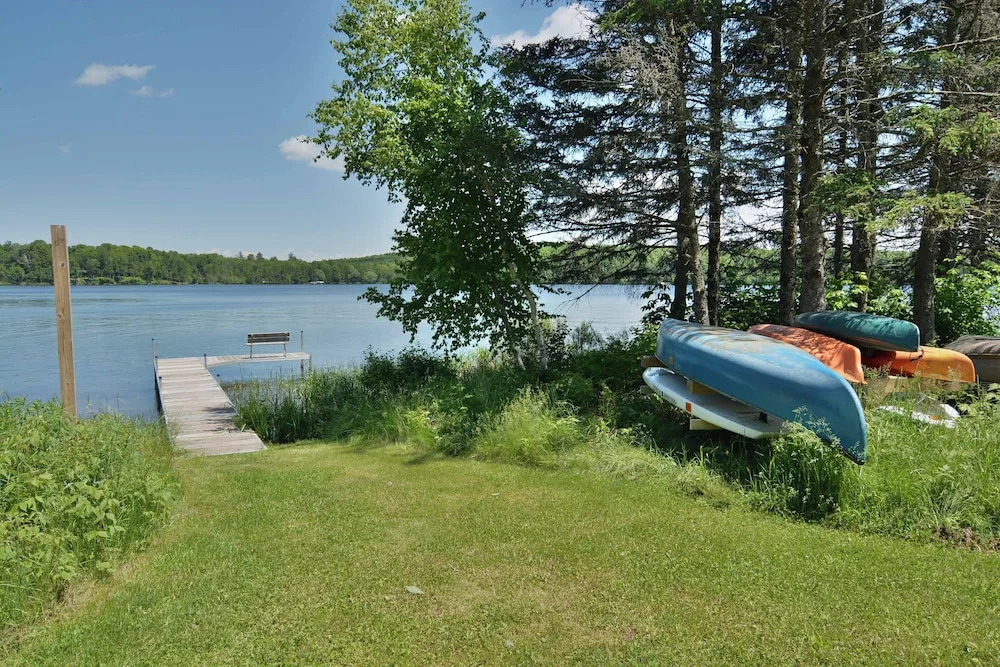 Thirty Point Lodge