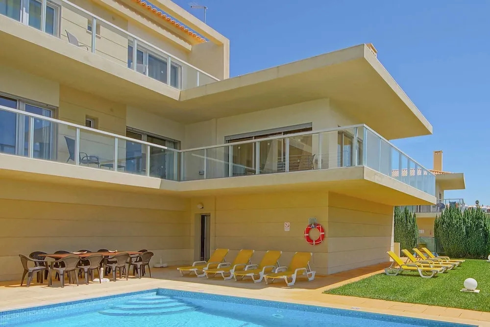 Villa Leonor