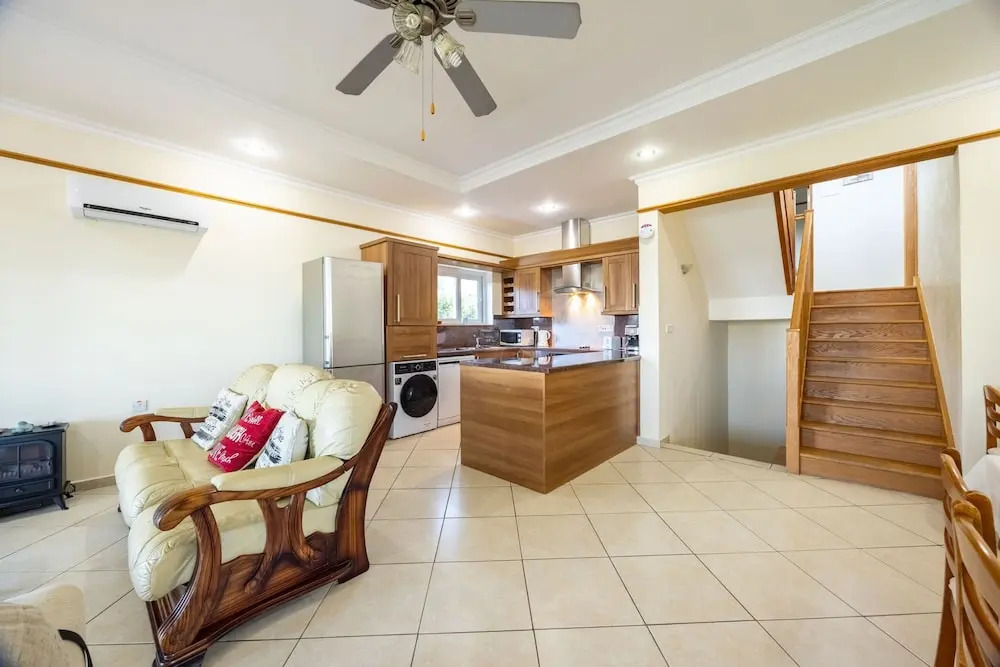 Pomos Harbour View Villa