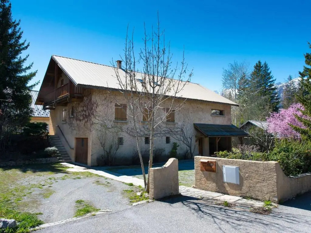 Grande villa familiale à Briançon, 6 pièces, 14 pers., jardin, terrasse, parking couvert et wifi - FR-1-330C-71